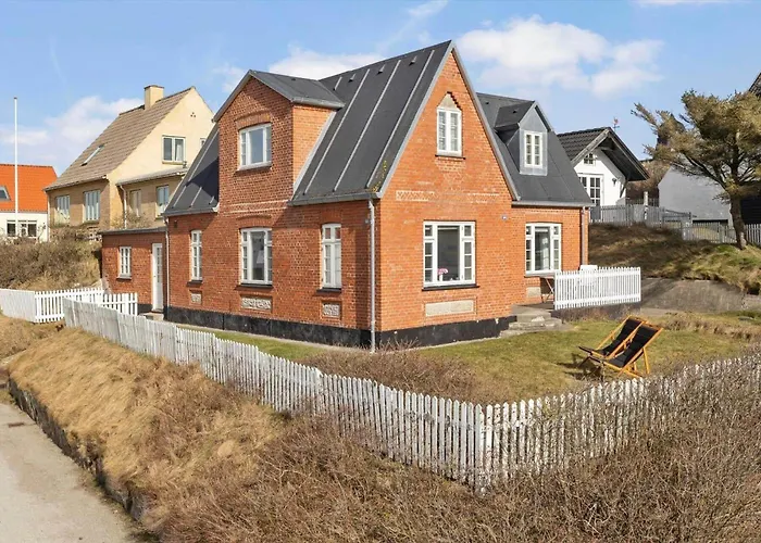 Ln2058-hjorring-strandvejen-104 * Lønstrup